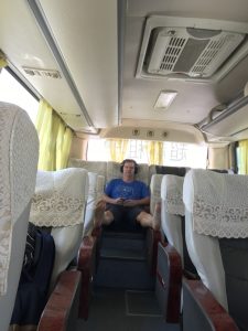 Le grand confort dans un ne nos tour bus.